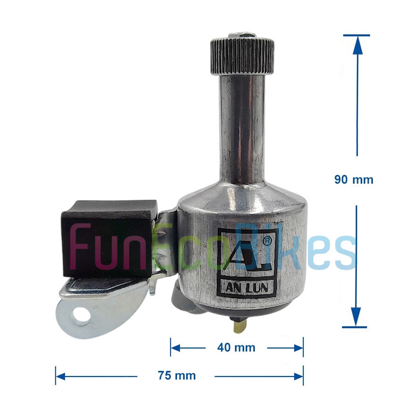 vieille dynamo de vélo 4155532 Photo de stock chez Vecteezy vieille dynamo de vélo 4155532 Photo de stock chez Vecteezy